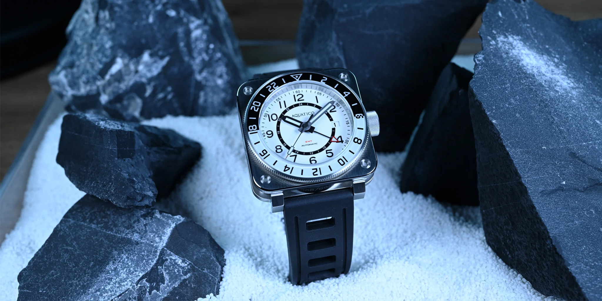 Timeless Bronze, Eternal Glow
